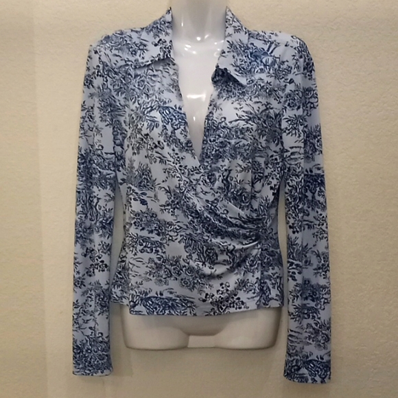 BCBGMaxazria Floral Printed Long Sleeved Jersey Top - Picture 4 of 12